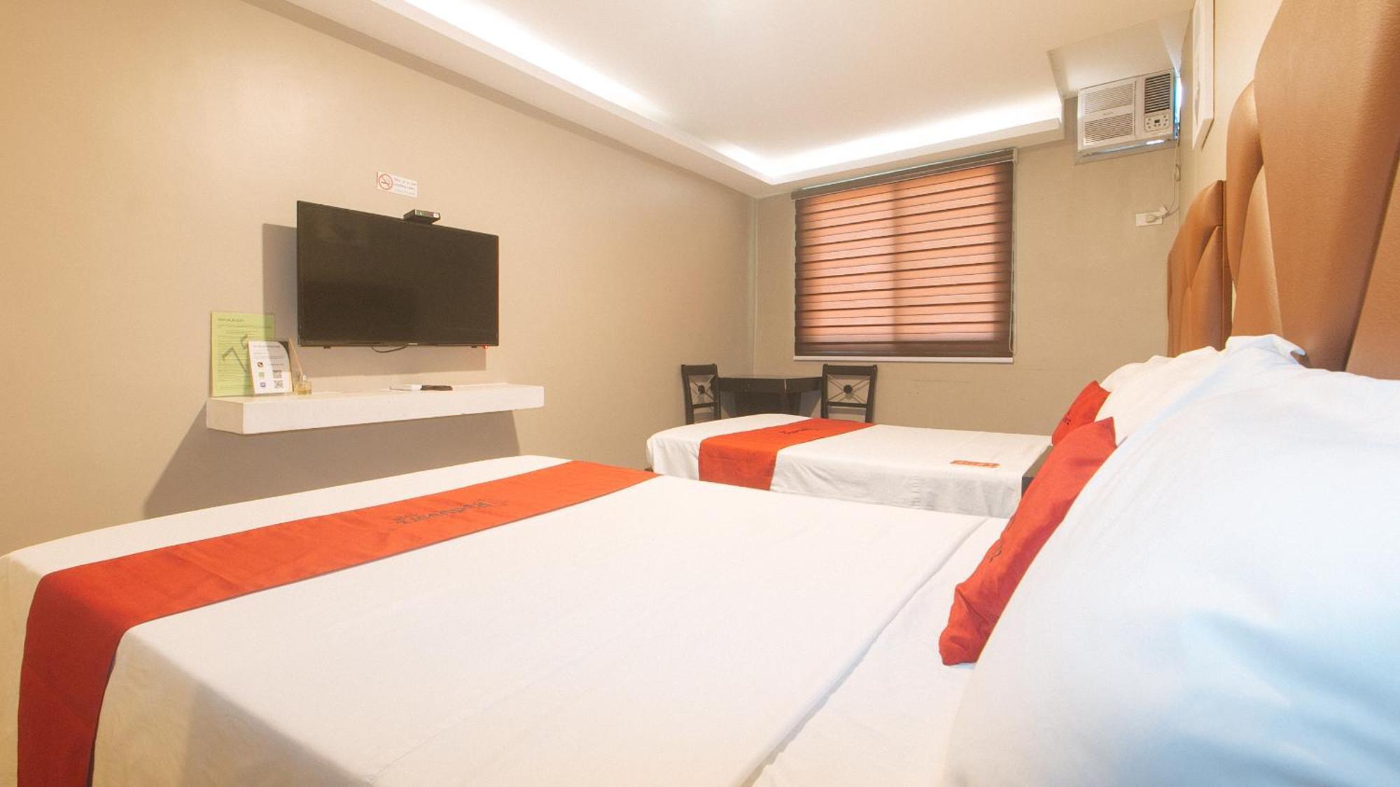 Reddoorz Plus At Seventy Five Inn Near Manila Airport Paranaque City Екстериор снимка