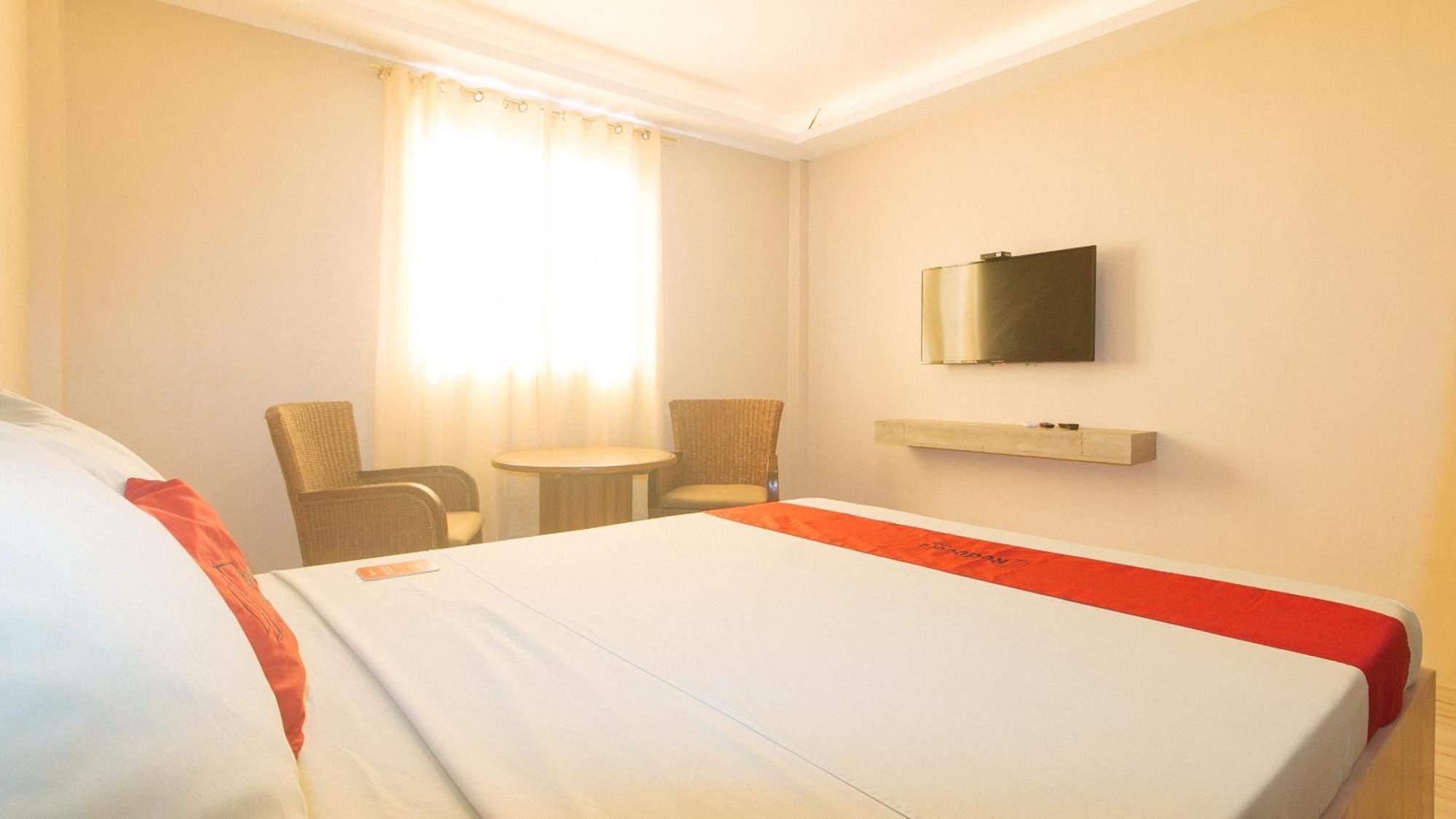 Reddoorz Plus At Seventy Five Inn Near Manila Airport Paranaque City Екстериор снимка