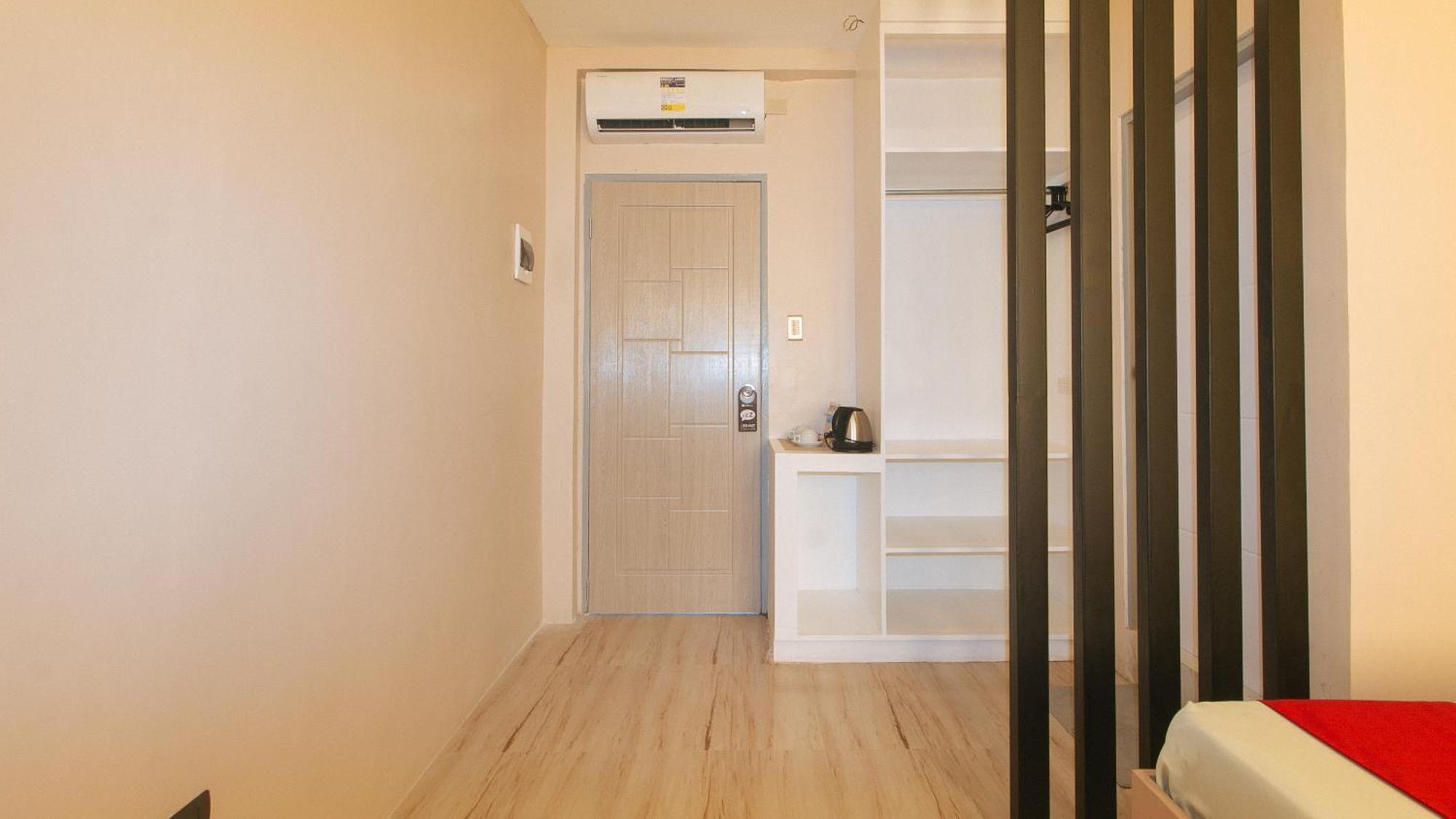 Reddoorz Plus At Seventy Five Inn Near Manila Airport Paranaque City Екстериор снимка